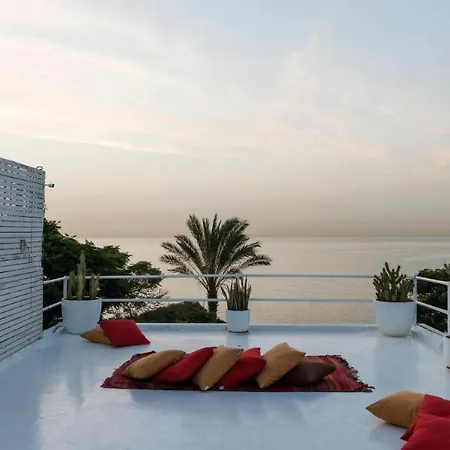 Koki Zantos Sea View Bed & Breakfast Plános
