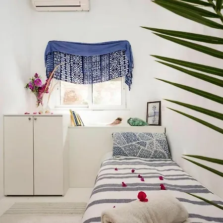 Koki Zantos Sea View Bed & Breakfast